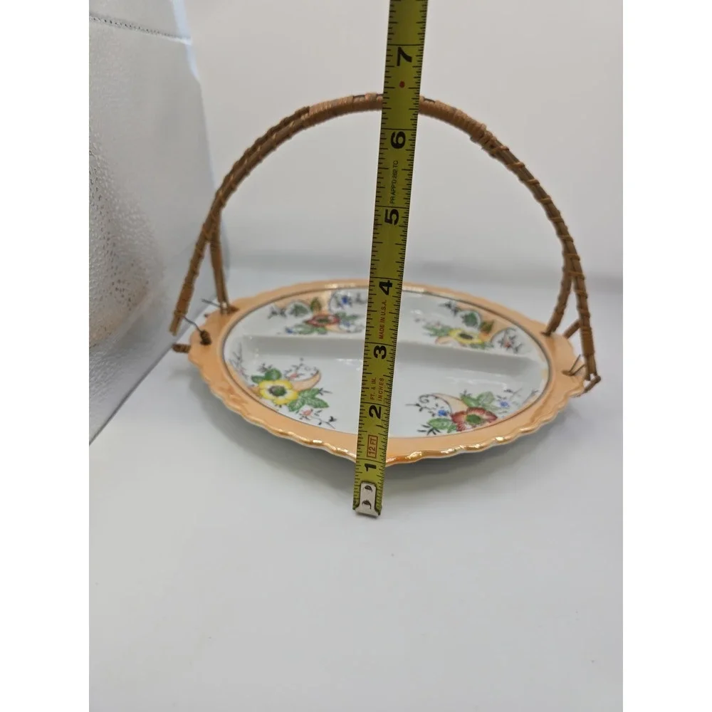Made in Japan Round 4-Compartment Divided Dish Floral Wicker Handle 10 in